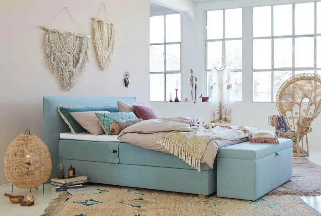 Isabelle Butterfly Boxspring